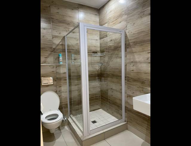 2 BEDROOM APARTMENT FOR SALE IN UMHLANGA RIDGE